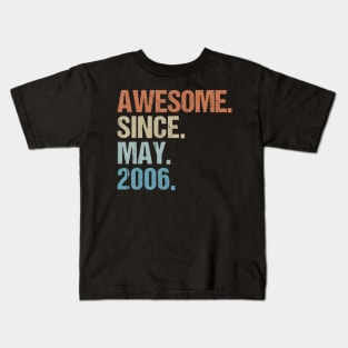 Born In May 2006 14th Birthday Gif114 Yrs Old Kids T-Shirt